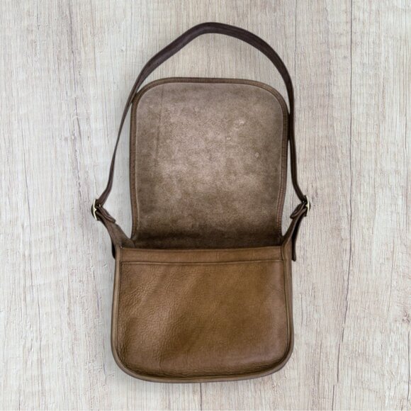 Coach NYC Vintage Brown Leather Messenger Crossbody Bag USA Made Full Grain - Picture 10 of 15